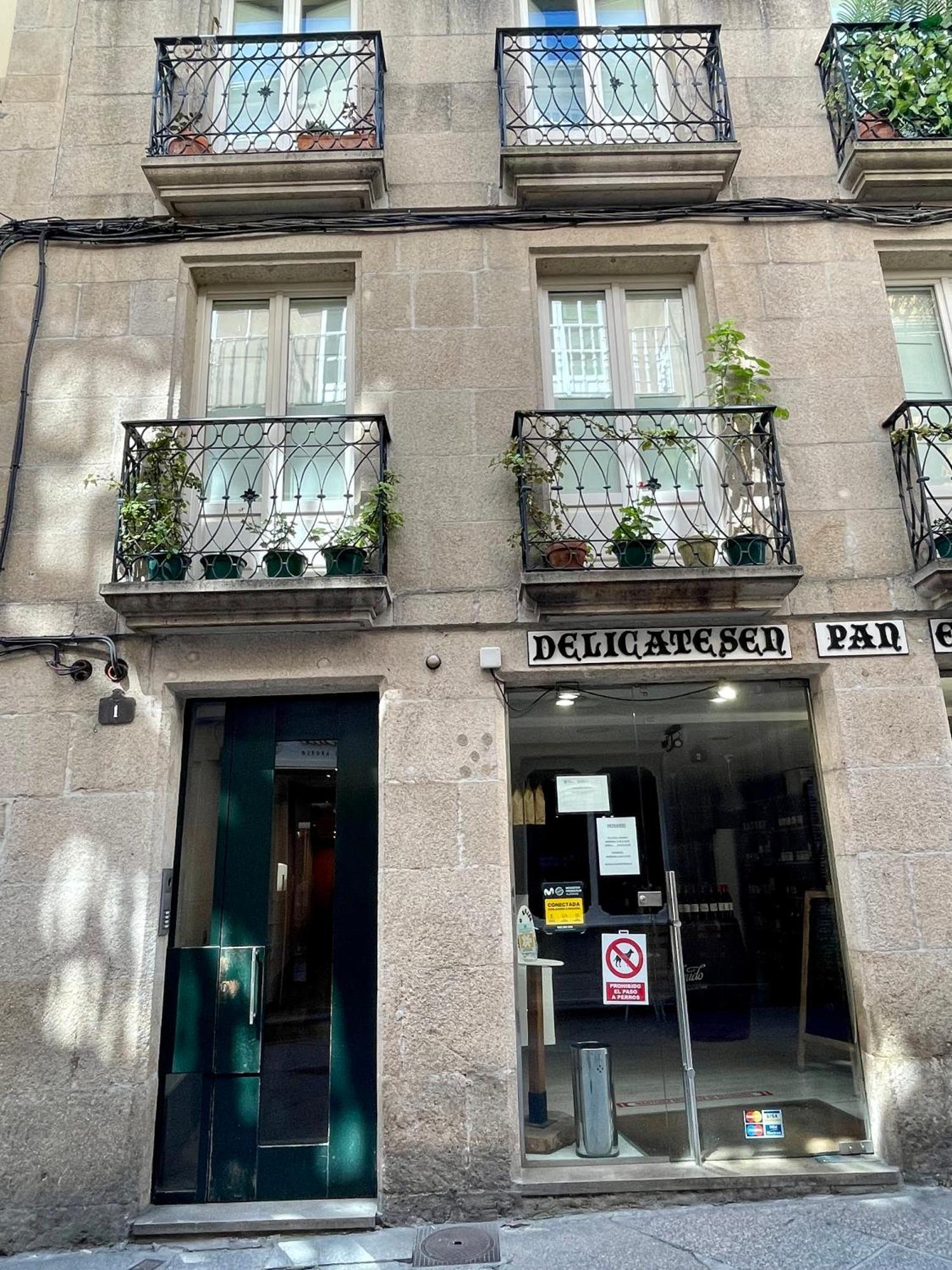 Piso Principal Apartment Ourense Ngoại thất bức ảnh